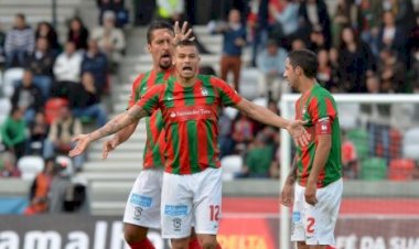 O Regresso ao Sucesso: A temporada do Marítimo 2011/12 e o destino dos seus jogadores