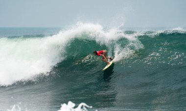 Portugal coloca mais três Surfistas na ronda 3 do Mundial Juniores Isa em El Salvador