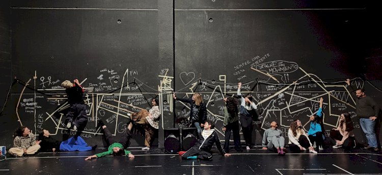 Peça de teatro em três línguas estreia-se no Teatro Carlos Alberto, no Porto