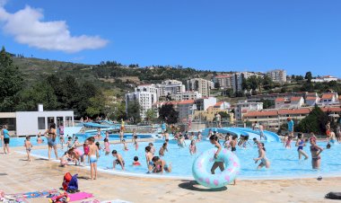 Vamos dar um mergulho? Piscinas Descobertas com entrada livre