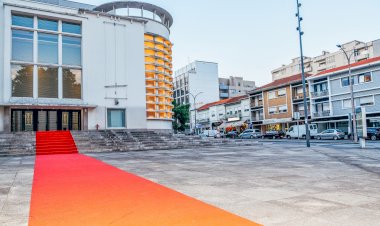 S. João da Madeira | Casa da Criatividade recebe cerimónia de abertura do Arouca Film Festival e projecção de "Balas e Bolinhos"