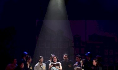 "Anne Frank - O Musical"  em Junho