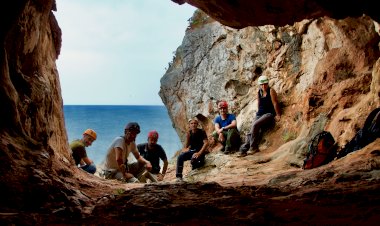 Investigação arqueológica regressa às grutas do concelho de Vila do Bispo