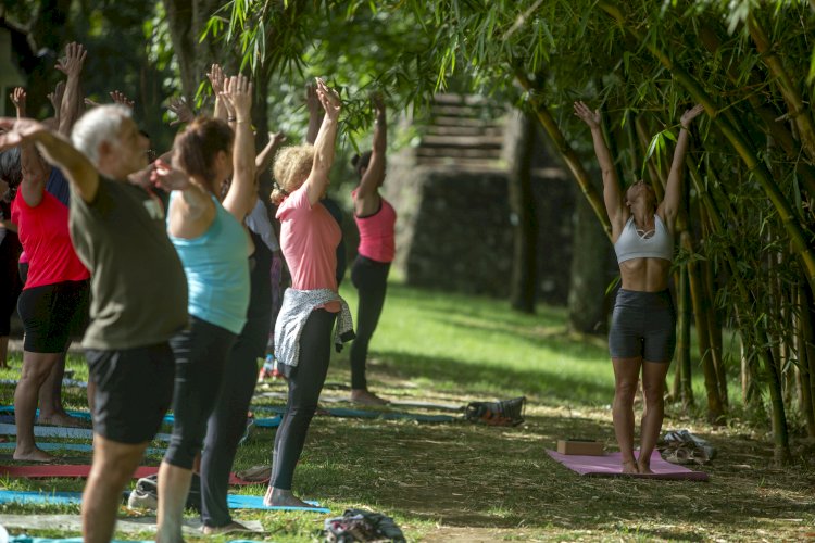 Câmara Municipal de Ponta Delgada dinamiza aulas de yoga gratuitas