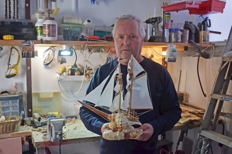 Inauguração de exposição de miniaturas de embarcações tradicionais em madeira de João Silva